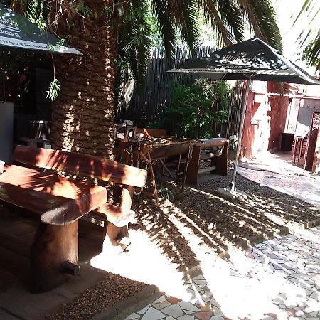Larona Inn Mafikeng Eksteriør bilde