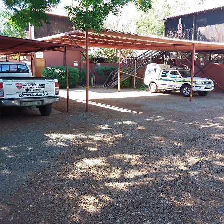 Larona Inn Mafikeng Eksteriør bilde
